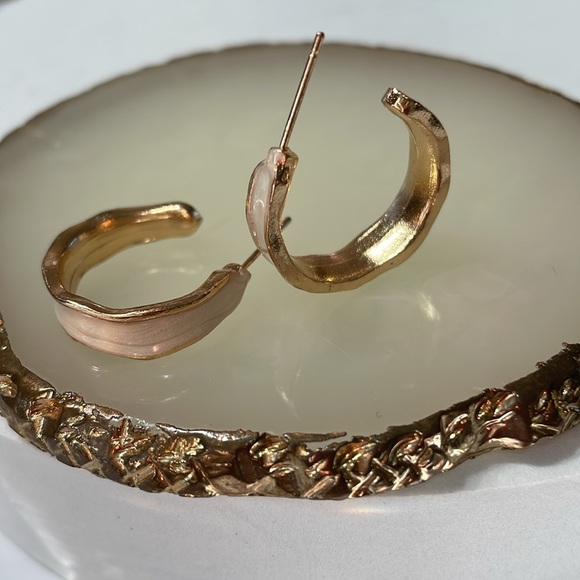 White Enamel Gold Hoops - Picture 11 of 11